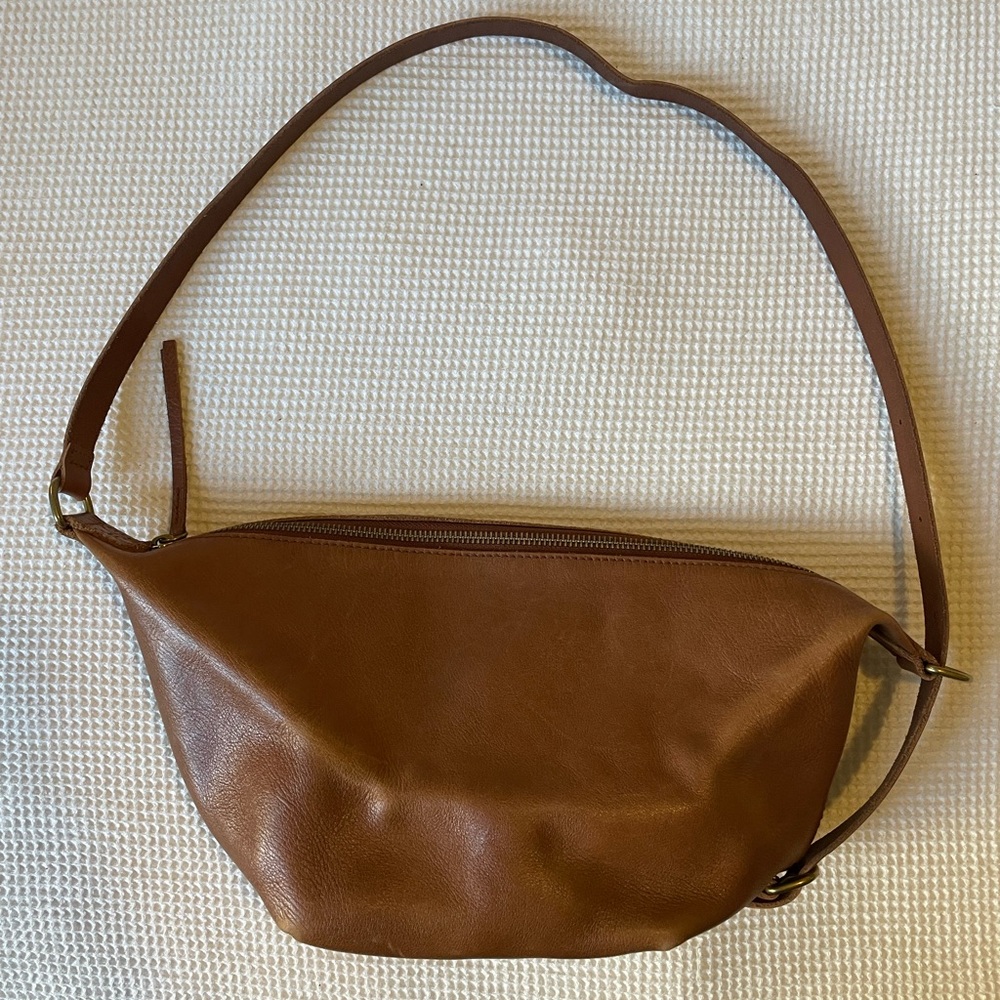 Madewell The Leather Sling Bag Brown English Saddle